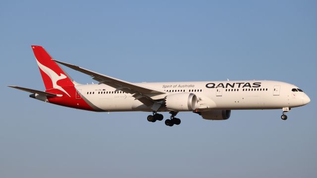 Boeing 787-9 Dreamliner (VH-ZNL)