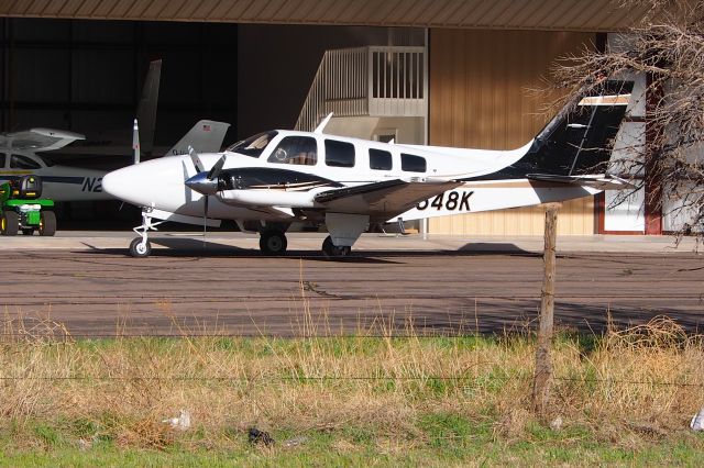 Beechcraft Baron (58) (N6648K)