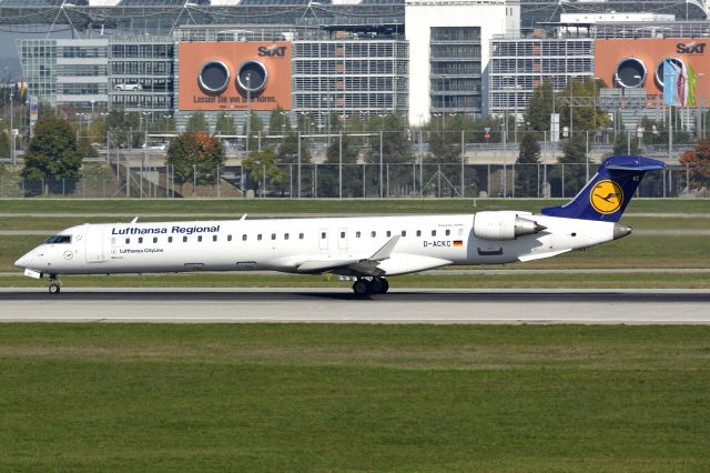 Canadair Regional Jet CRJ-900 (D-ACKC)