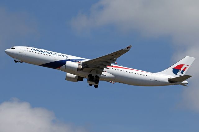 Airbus A330-300 (9M-MTD)
