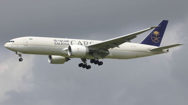 Boeing 777-200 (SHU074)