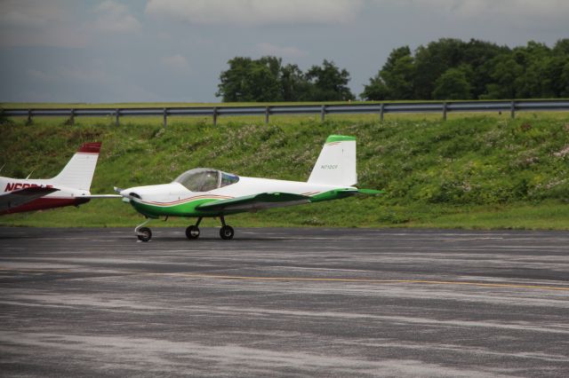 Vans RV-12 (N712CF) - At the Flying Machine Cafe.