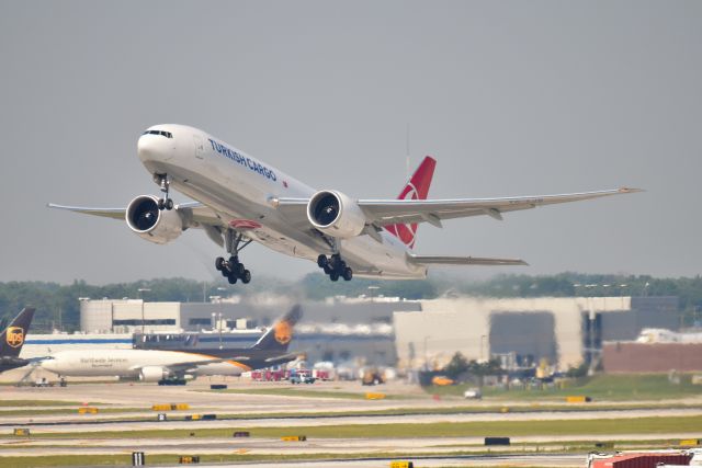 BOEING 777-200LR (TC-LJS) - 07-06-20