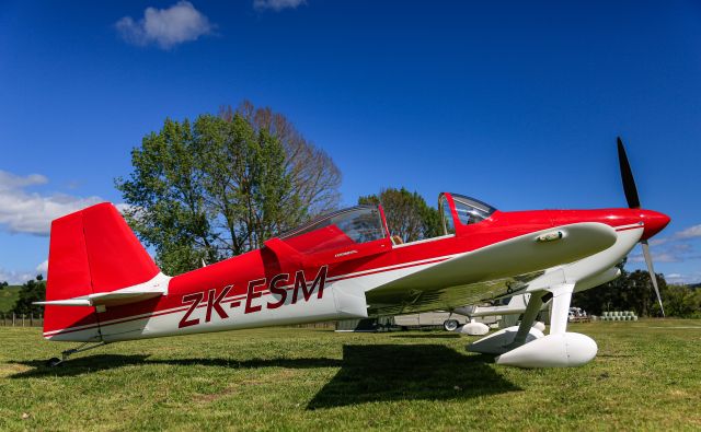 Vans RV-6 (ZK-ESM)