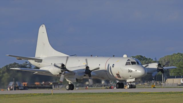 Lockheed P-3 Orion (16-0293) - Departing AirVenture 2023 on 18R