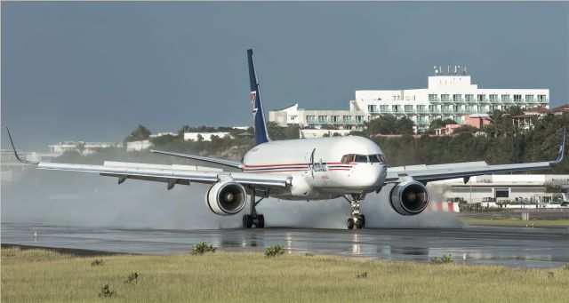 Boeing 757-200 (N193AN)