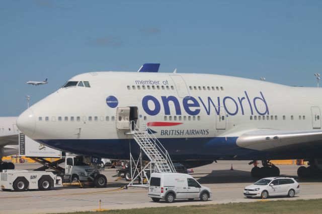 Boeing 747-400 (G-CIVZ) - Parked at the hardstand alongside a SAS A330!