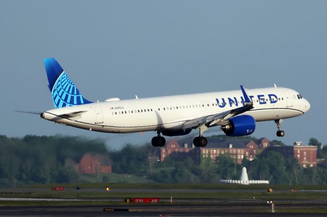 Airbus A321neo (N14503)