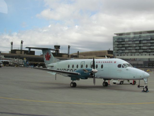 Beechcraft 1900 (C-GORA)