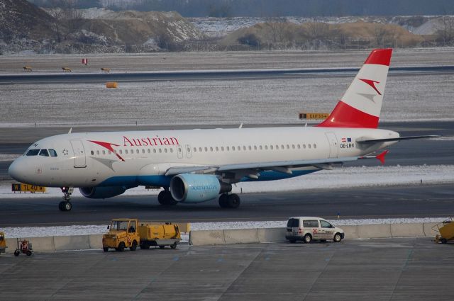 Airbus A320 (OE-LBN)