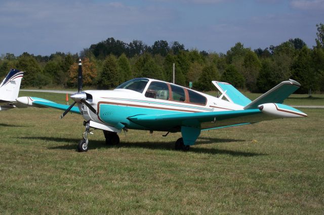 Beechcraft 35 Bonanza (N8939U)