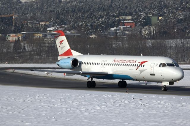 Fokker 100 (OE-LVO)