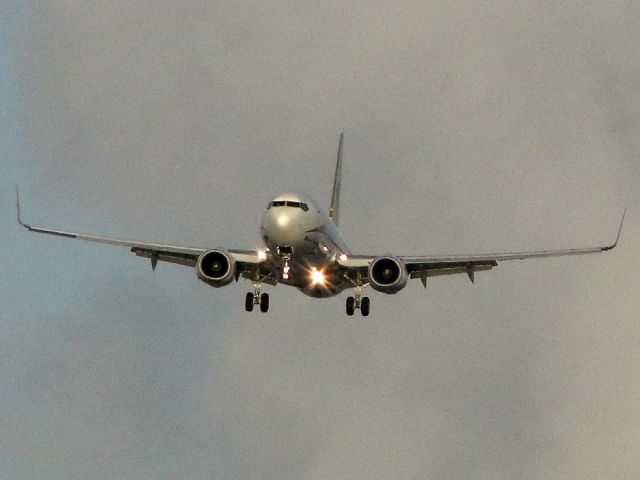 Boeing 737-800 (9Y-JME)