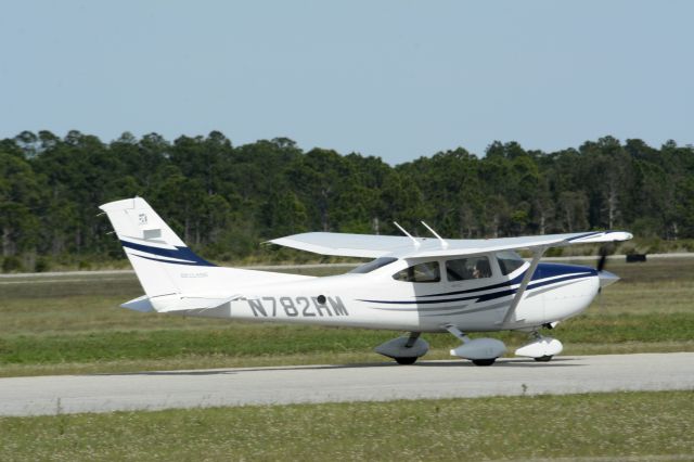Cessna Skylane (N782RM) - 2014 Florida International Air Show