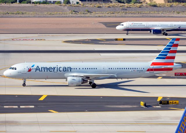 Airbus A321 (N192US)