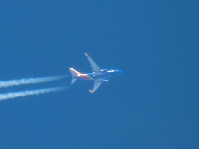 Boeing 737-700 (N914WN)