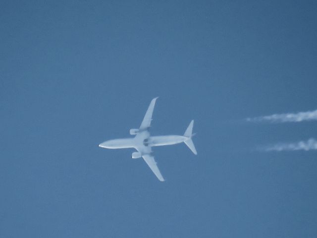 Boeing 737-800 (N949AN)