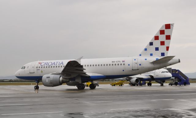 Airbus A319 (9A-CTL) - Croatia Airlines Airbus A319-112 9A-CTL in Zagreb Pleso Airport