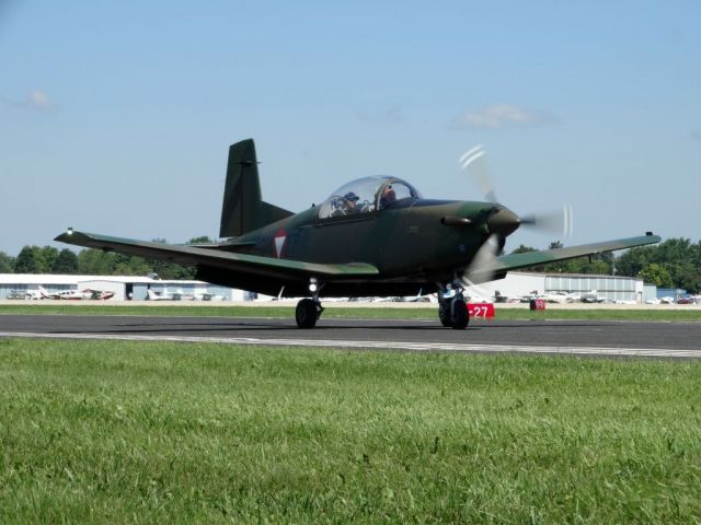 Pilatus PC-7 Astra (N73KJ)