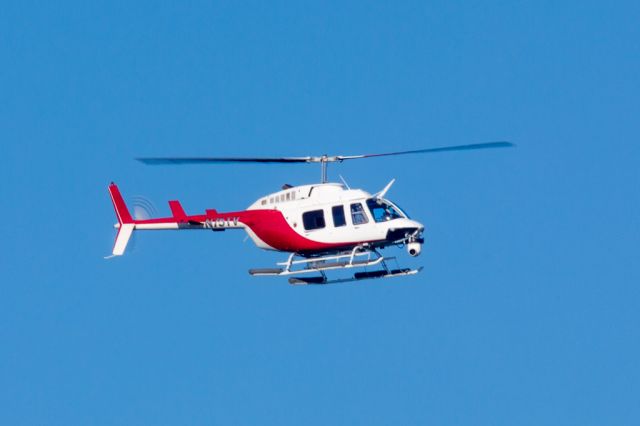 Bell JetRanger (N75TV) - Over San Francisco at the Embarcadero