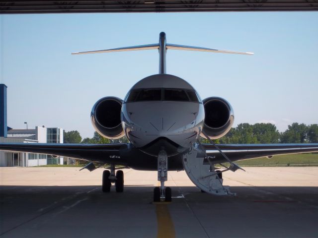 Bombardier Global Express (N3PC)