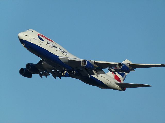 Boeing 747-200 (G-BLNY)