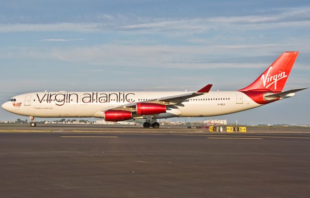 Airbus A340-300 (G-VELD)