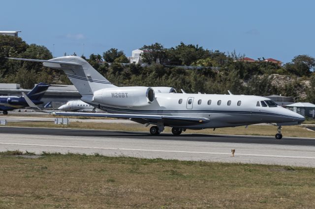 Cessna Citation X (N26BT)