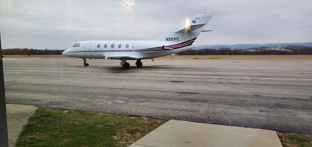 Dassault Falcon 20 (N581FL)