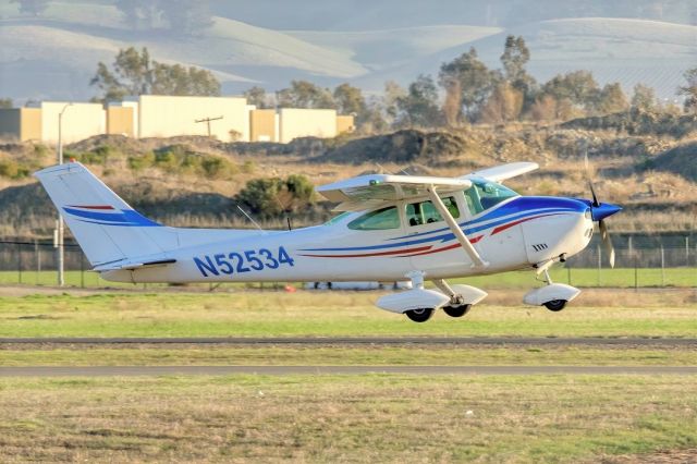 Cessna Skylane (N52534) - Cessna 182P Skylane at Livermore Municipal Airport (CA). February 2021.