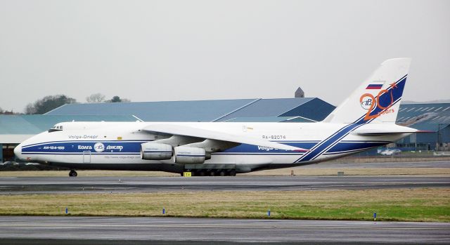 Antonov An-124 Ruslan (RNA82074) - Volga-Dnepr