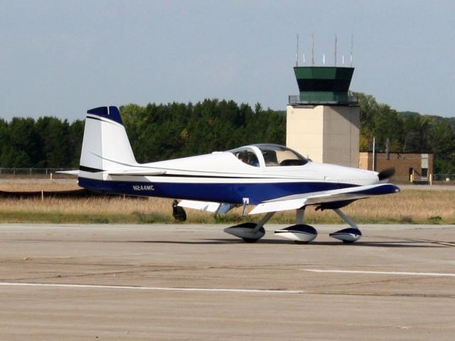 Cessna Skylane (N244MC)