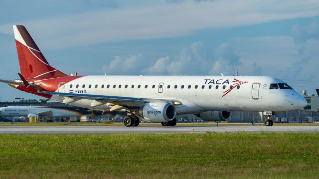 Embraer ERJ-190 (N989TA) - Departing 12br /8/18/18