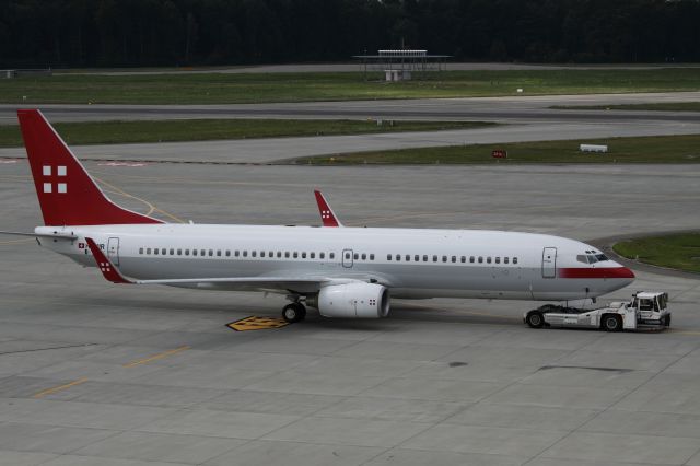 Boeing 737-700 (HB-IIR)