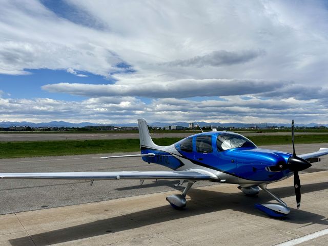 Cirrus SR22 Turbo (N91GL)
