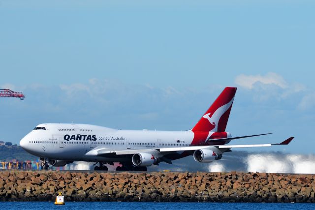 Boeing 747-400 (VH-OEG) - VH-OEG Qantas Boeing 747-438(ER)   02 / 07 / 2017 