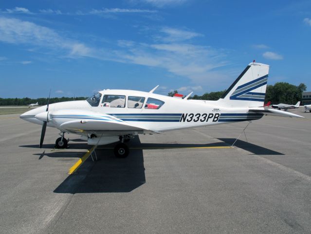 Piper Aztec (N333PB) - A very safe twin engine aircraft.