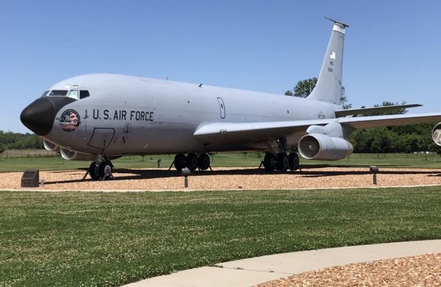 Boeing KC-135E Stratotanker (56-3611)