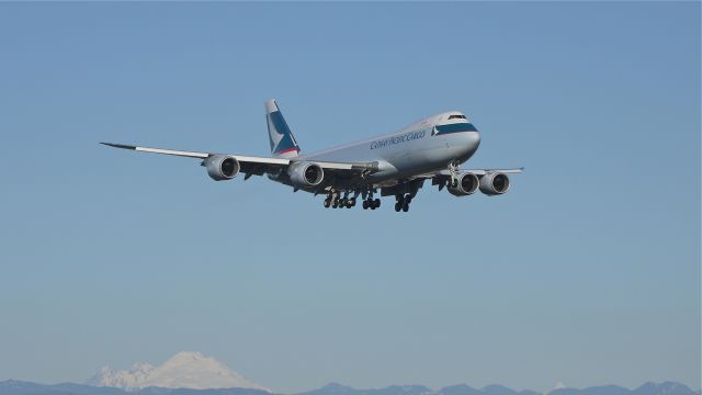 BOEING 747-8 (B-LJF) - BOE556 (LN:1447) on final approach to runway 16R on 12/9/11.