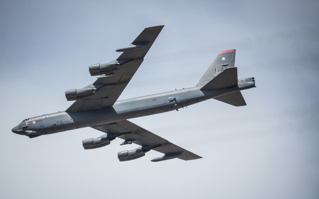 60-0059 — - "BOLD96" on one of it's three 1,000' passes overhead the Wings Over Wairarpa Airshow, Feb 2021. A 19 hour round trip from Guam Andersen.