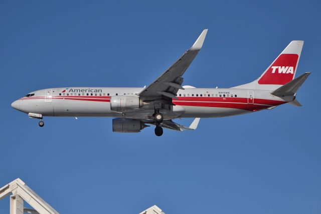 Boeing 737-800 (N915NN) - TWA Heritage Jet on short final for 23-L 01-15-24.