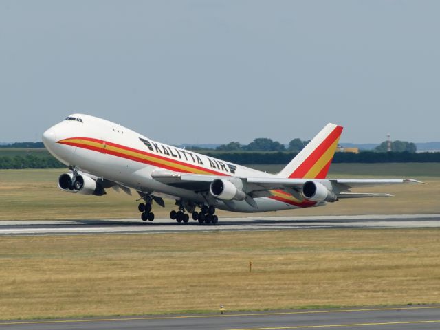 Boeing 747-200 (N704CK)