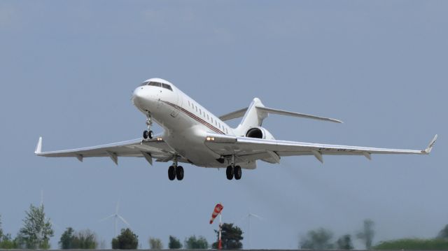 Gulfstream Aerospace Gulfstream G650 (CS-GLZ)