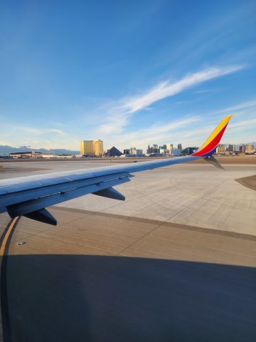 Boeing 737-800 (N8693A) - Swa3116br /LAS-SANbr /02/16/23