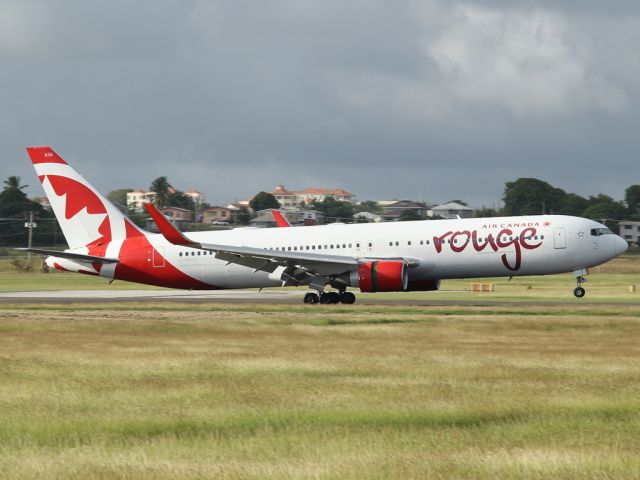 BOEING 767-300 (C-FMXC)