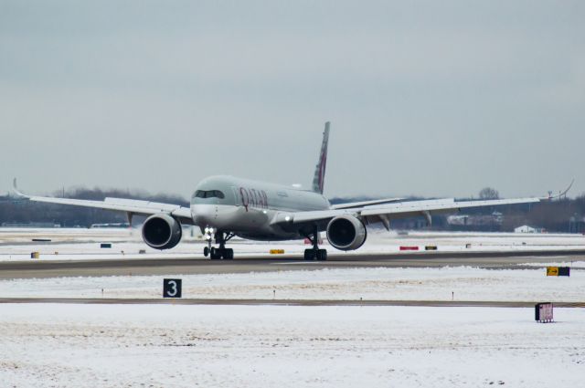 Airbus A350-1000 (A7-ANK)