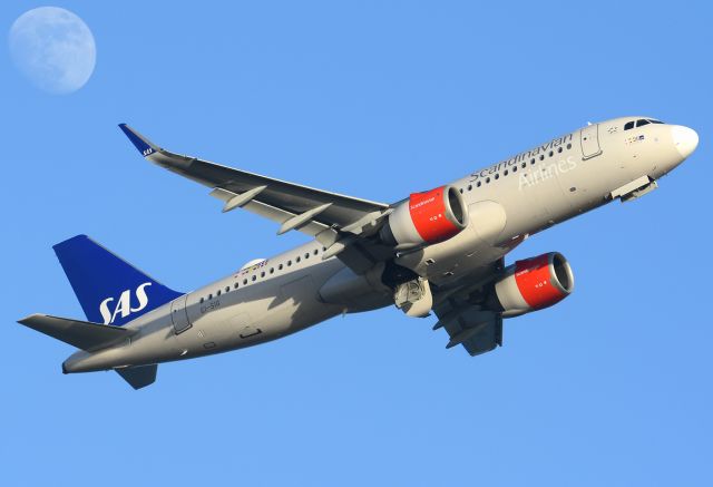 Airbus A320neo (EI-SIG)