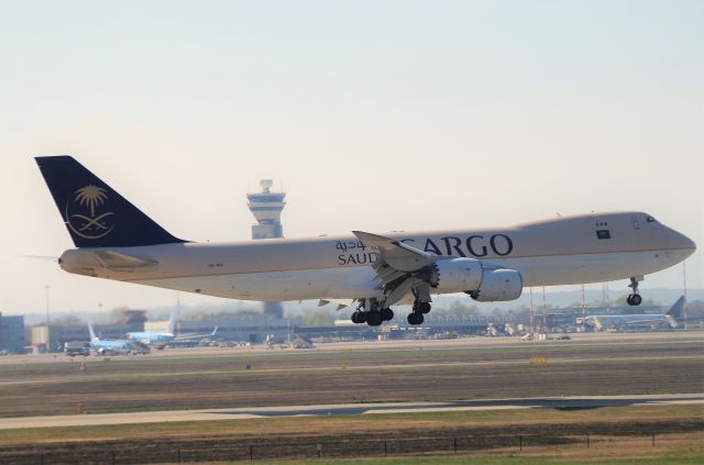 BOEING 747-8 (HZA14) - JEDDAH - MALPENSA - DAMMAN.