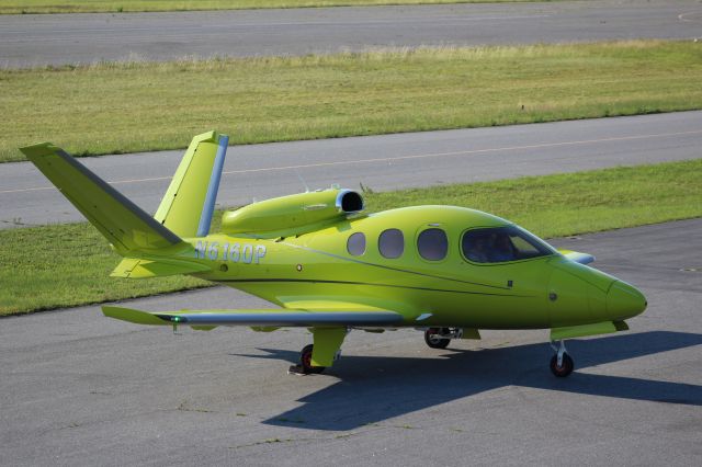 Cirrus Vision SF50 (N616DP)