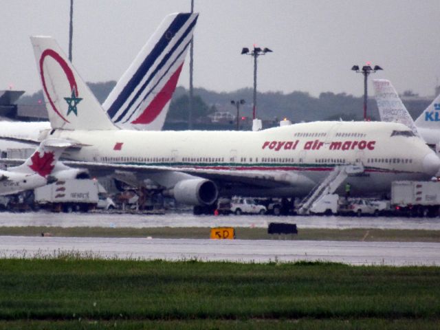 Boeing 747-400 — - CYUL Montreal Canada